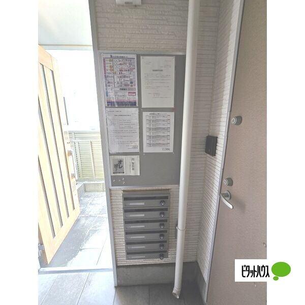 名古屋市南区呼続アパート ロビー