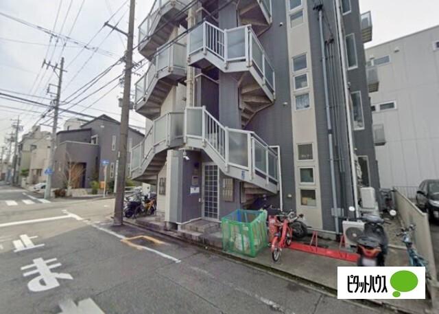 リンデンバウムJ6 A棟（102） エントランス