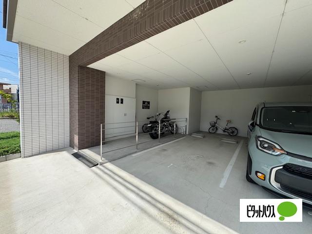 名古屋市天白区古川町マンション 駐車場