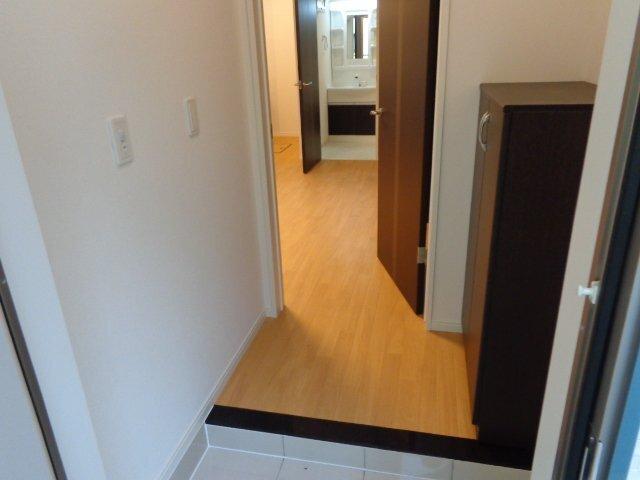 サン　アルチェ　Ｂ 玄関