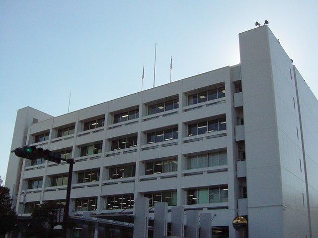 厚木市役所：1923m