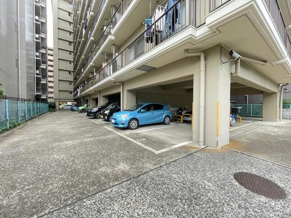 藤和横浜西口ハイタウン 駐車場