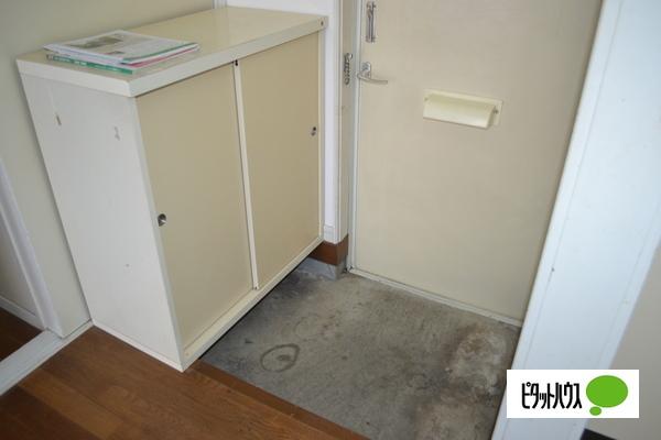 カサデムーンパートⅠ・Ⅱ（107） 玄関