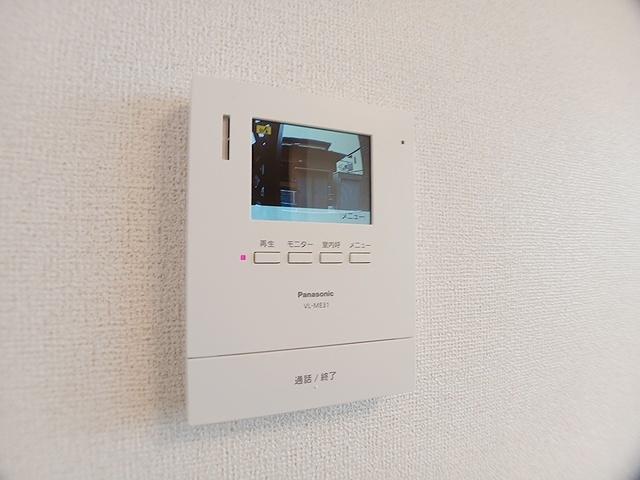 コンフィ（203） 玄関