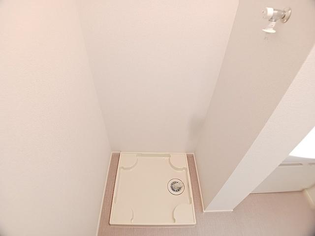 コンフィ（104） 収納
