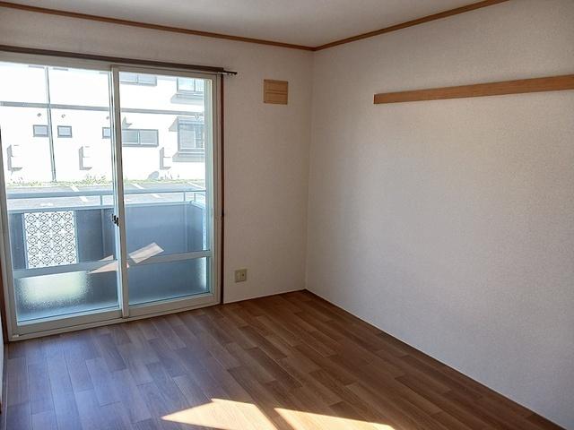 ガーデンシティ桜町Ｅ棟（101） 室内