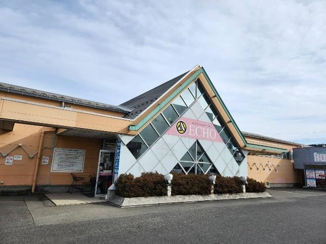 丸江スーパーエコー店：307m