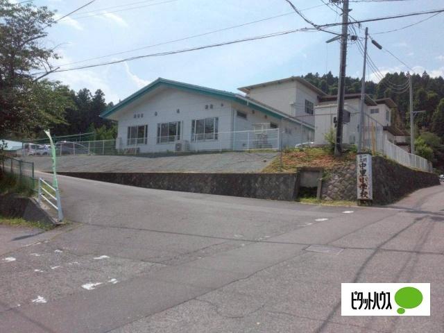 一関市立中里小学校：1193m