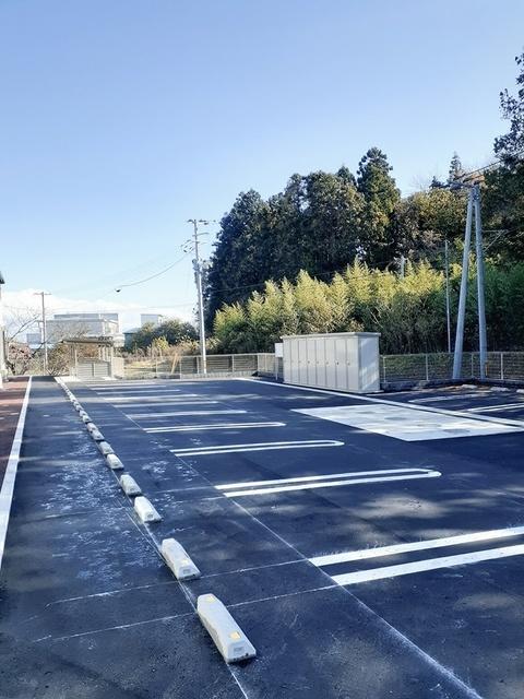ドリームワークス　九番館（103） 駐車場