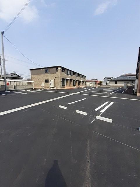 グランシャルム（101） 駐車場
