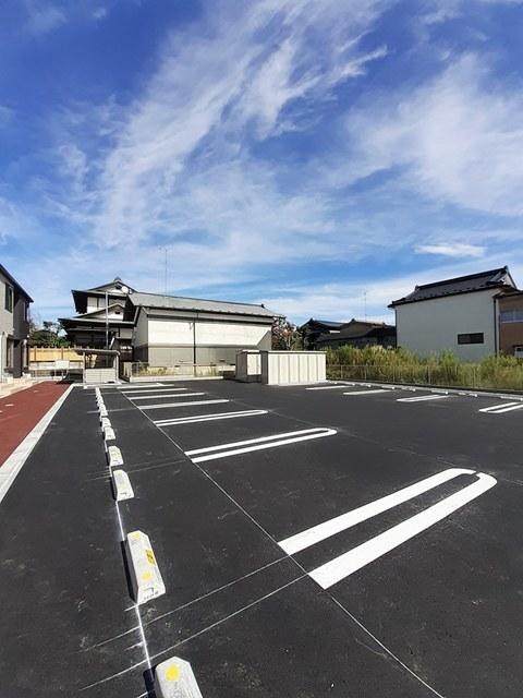 Ｒａｙ（レイ）（204） 駐車場