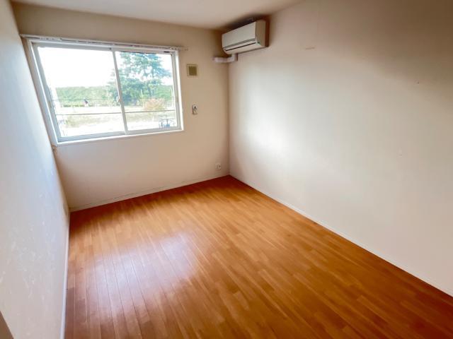 アイリスガーデン 部屋画像