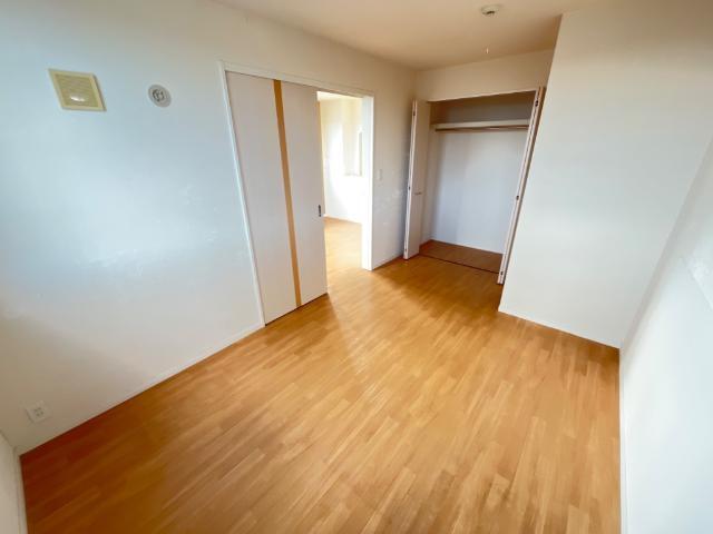 アイリスガーデン 部屋画像