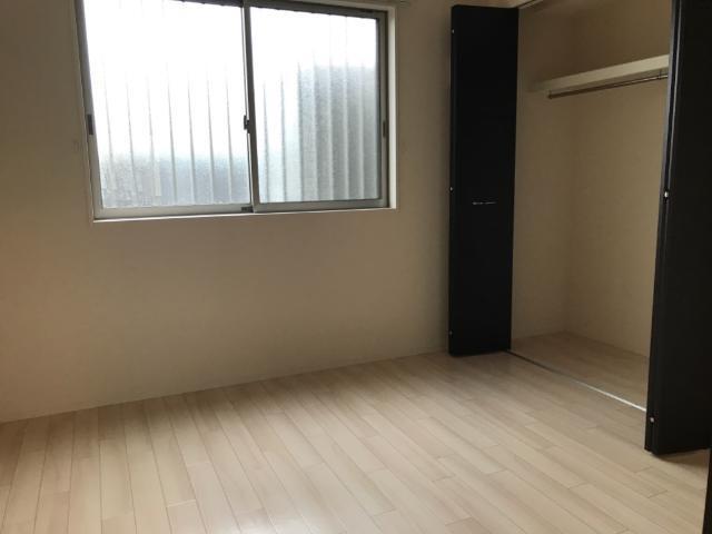サンプレス・ラビアン 室内