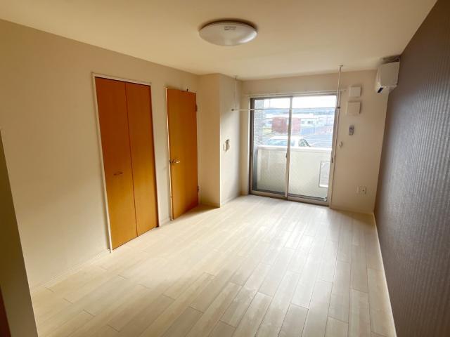 プレジールＢ 部屋画像