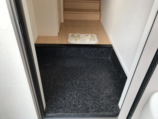 グランデ 玄関