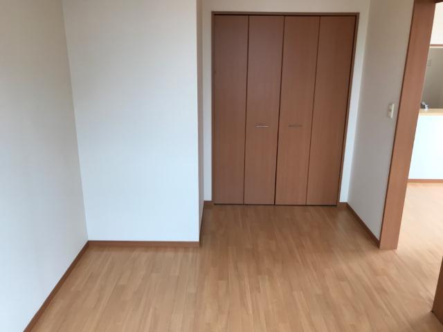 フェアリープレイスⅡ 室内