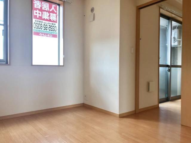 ニューハウジングⅢ 部屋画像