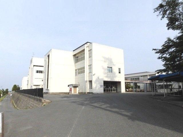 栗原市立築館小学校：350m