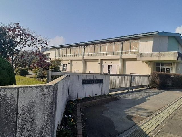 登米市立加賀野小学校：800m