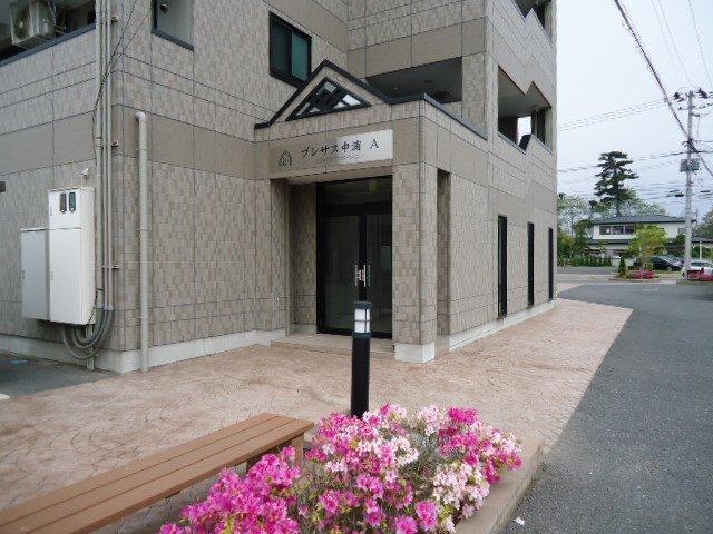 プレサス中浦A 物件画像