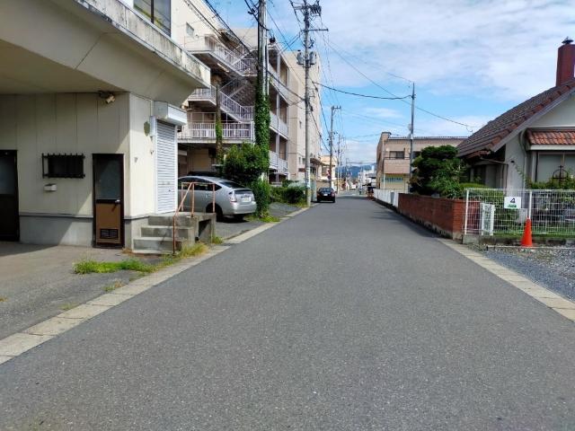 一関市大町店舗 前面道路含む現地写真