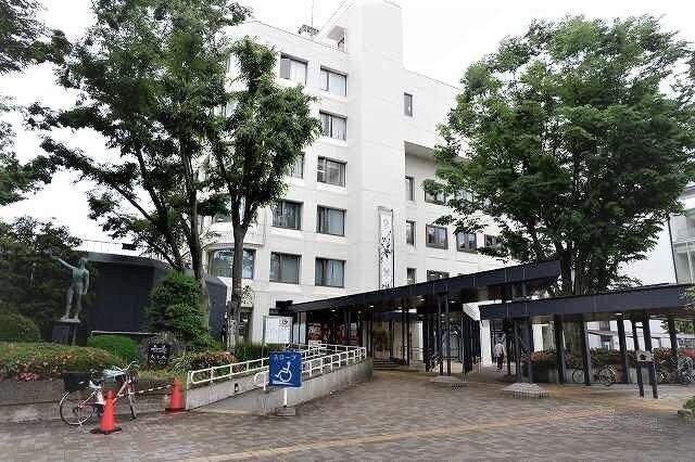 東村山市役所：600m