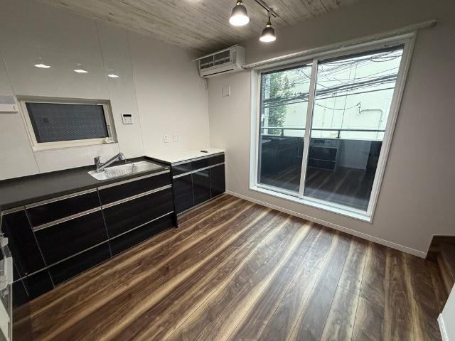 東村山市栄町アパート リビング