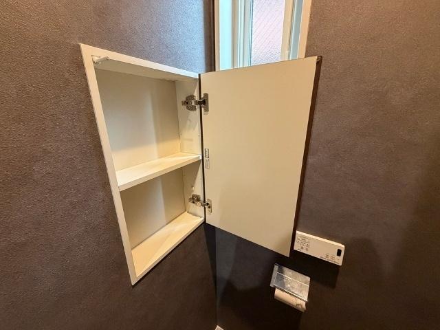 東村山市栄町アパート 収納