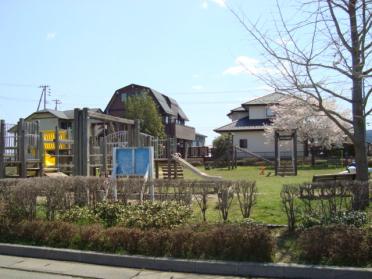 槻木駅西公園：400m