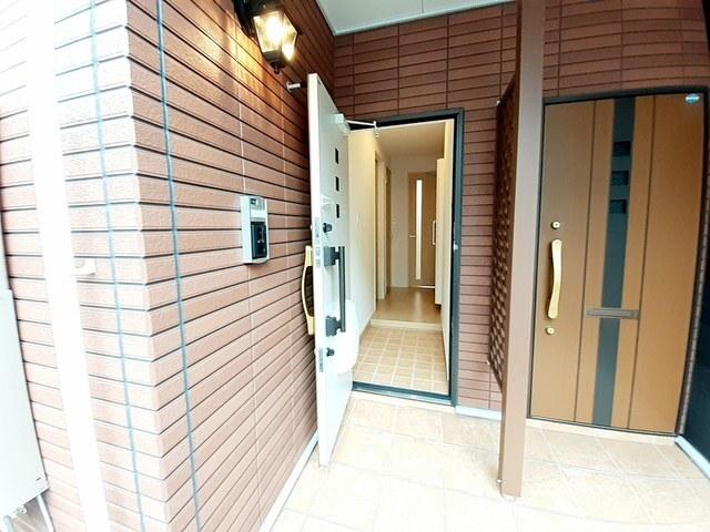 コッティ・Ｔ　Ⅱ（101） 玄関