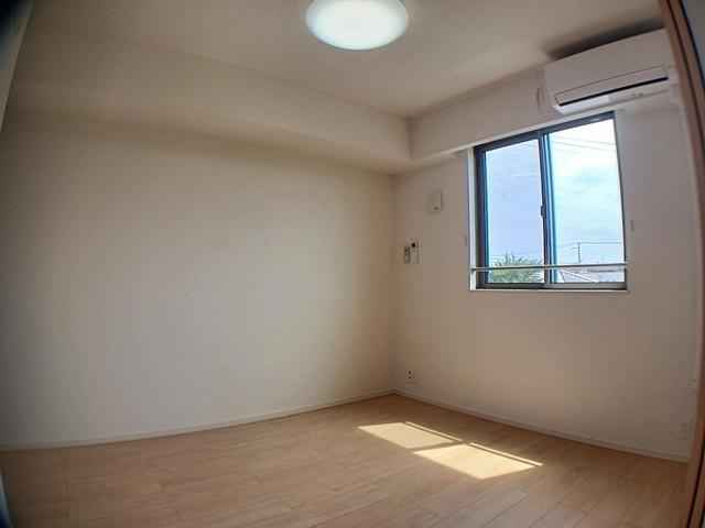 グランテラス西町（202） 室内