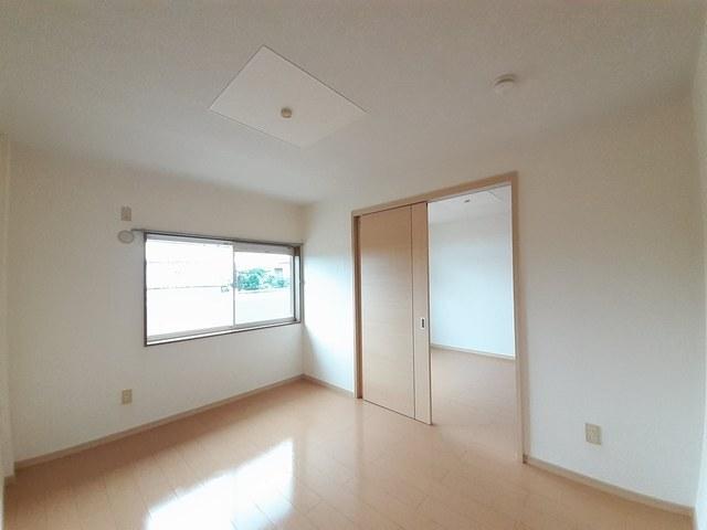 ヒルズ梨ヶ丘Ⅱ（102） 室内