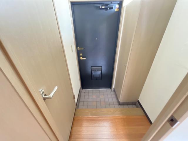 メゾンアルファ北仙台 玄関