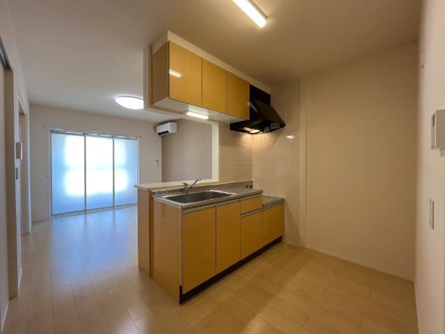 シャイン ヴィレッジ 大木戸 Ｂ 部屋画像