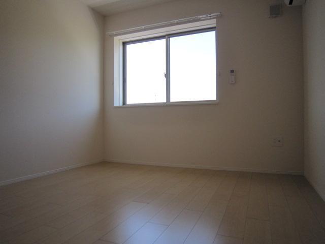 グランディール　サーラ 部屋画像