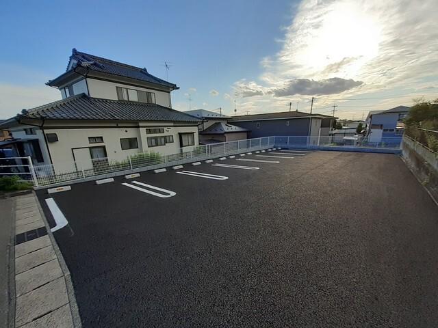 カーサ　アリエッタ　Ｃ（201） 駐車場