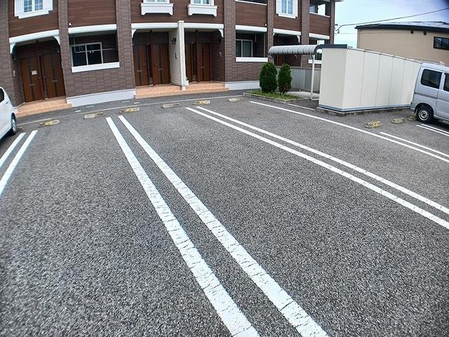 ウィステリア幸陽Ⅰ（101） 駐車場