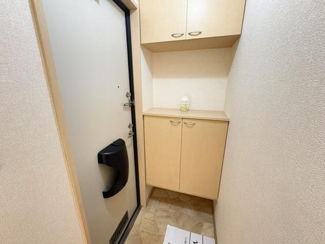 プレミール　Ａ（102） 玄関