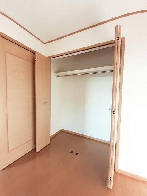 フラングラース（203） 収納