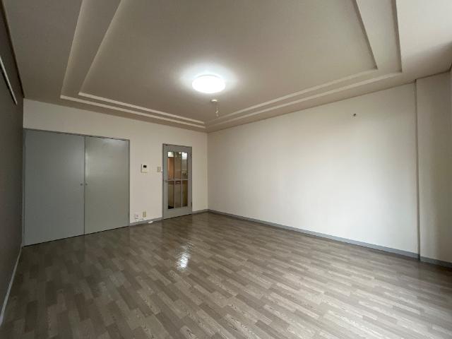 ラボーテ栄 部屋画像
