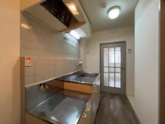 ラボーテ栄 部屋画像