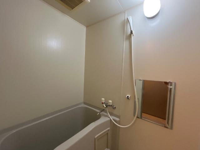 ラボーテ栄 部屋画像