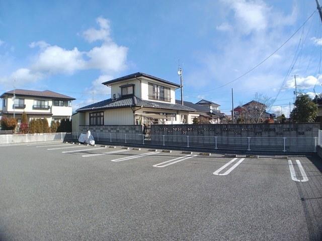 ベルステップⅢ（103） 駐車場