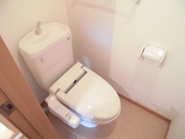 ロイヤル　クレッセント　Ⅰ（203） トイレ