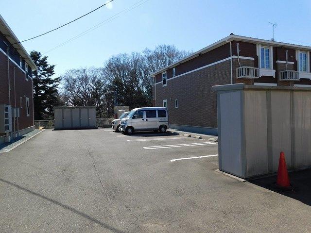 コリーヌ　Ａ（103） 駐車場