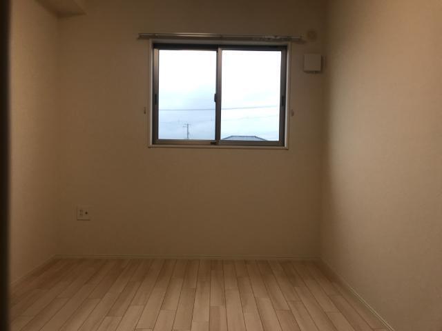 ラピスラズリ 部屋画像