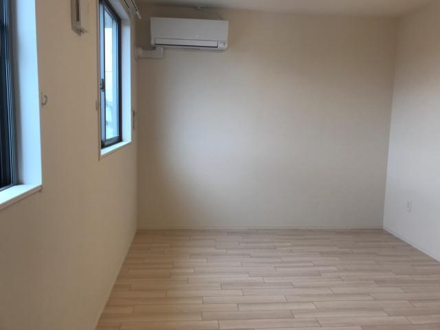 ラピスラズリ 部屋画像