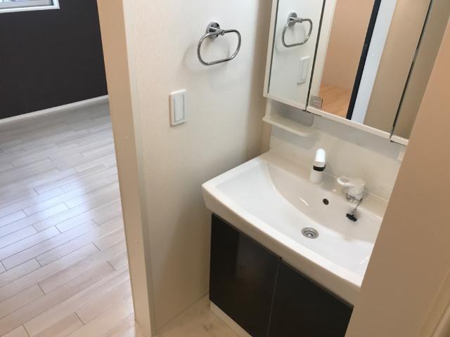 ラピスラズリ 部屋画像