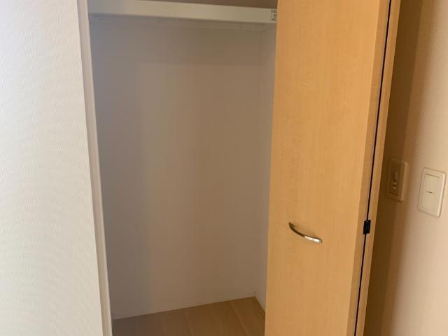シャイン ヴィレッジ 大木戸 Ｂ 収納
